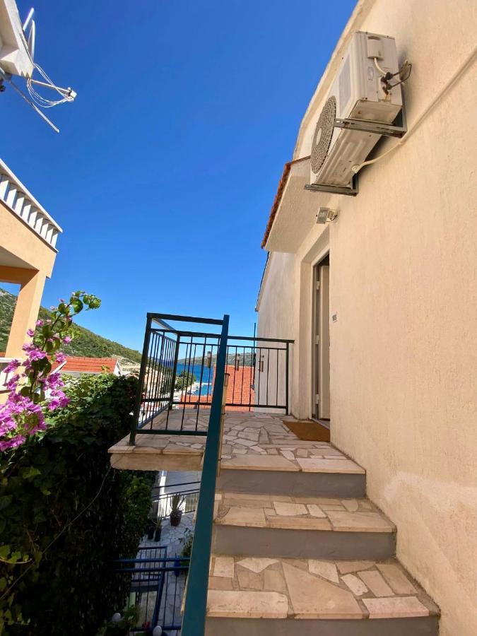 Apartmani Ines Marina Dış mekan fotoğraf