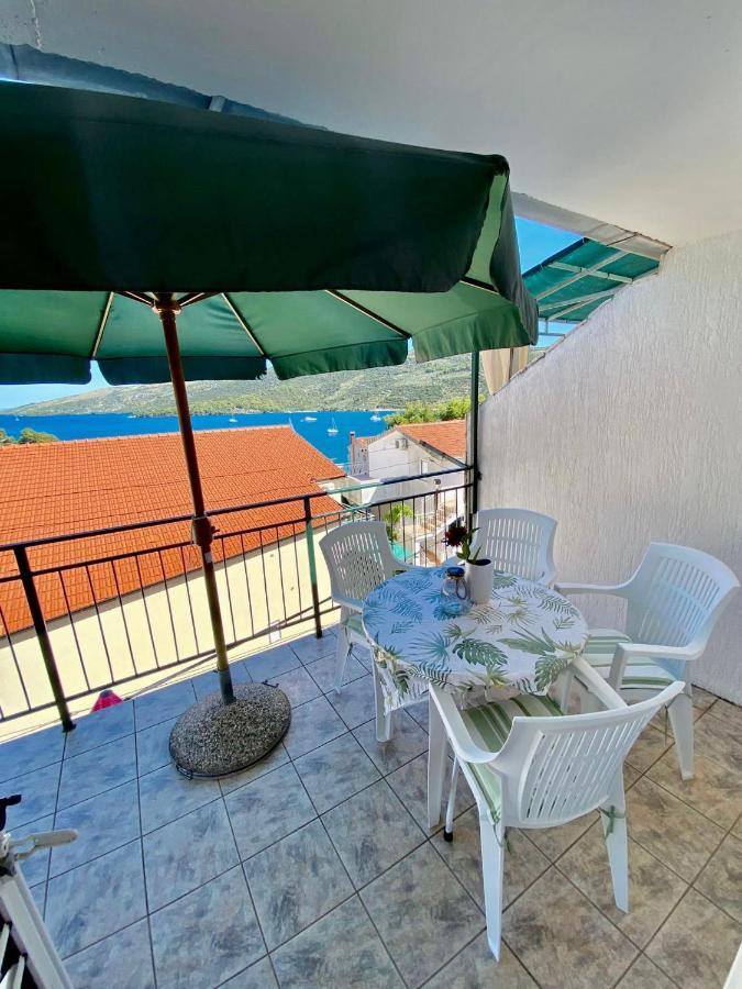 Apartmani Ines Marina Dış mekan fotoğraf