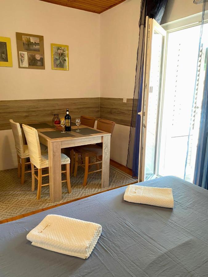 Apartmani Ines Marina Dış mekan fotoğraf