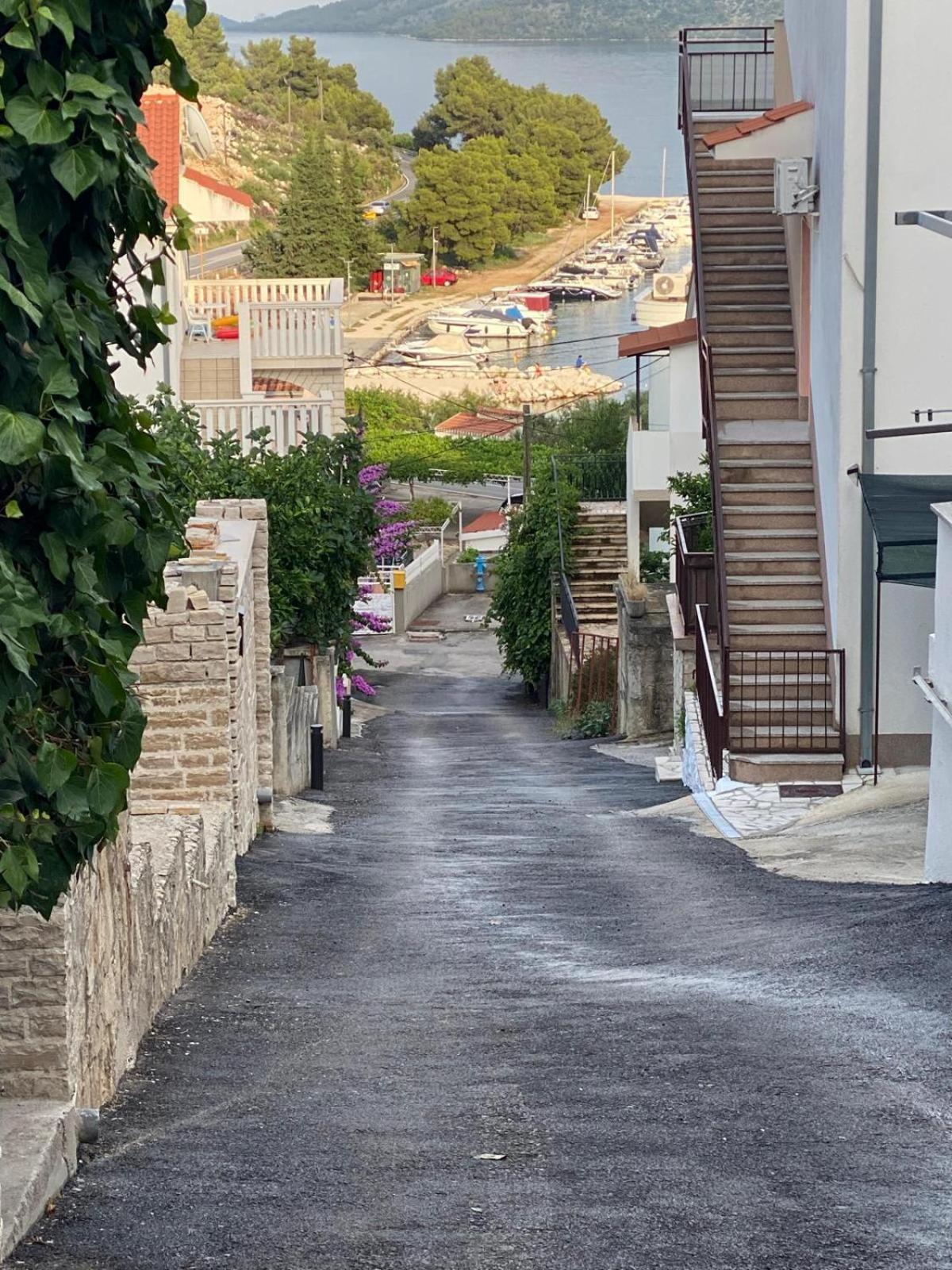 Apartmani Ines Marina Dış mekan fotoğraf